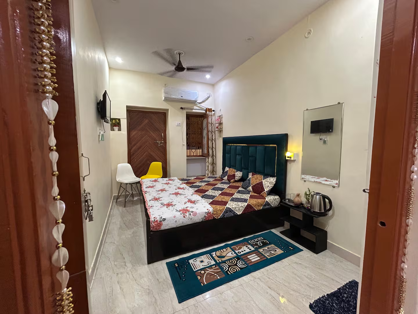 Private room at Apna Ghar Homestay